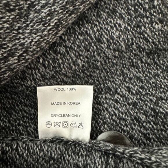 Wool Cardigan Sweater Size L - Picture 2 of 8